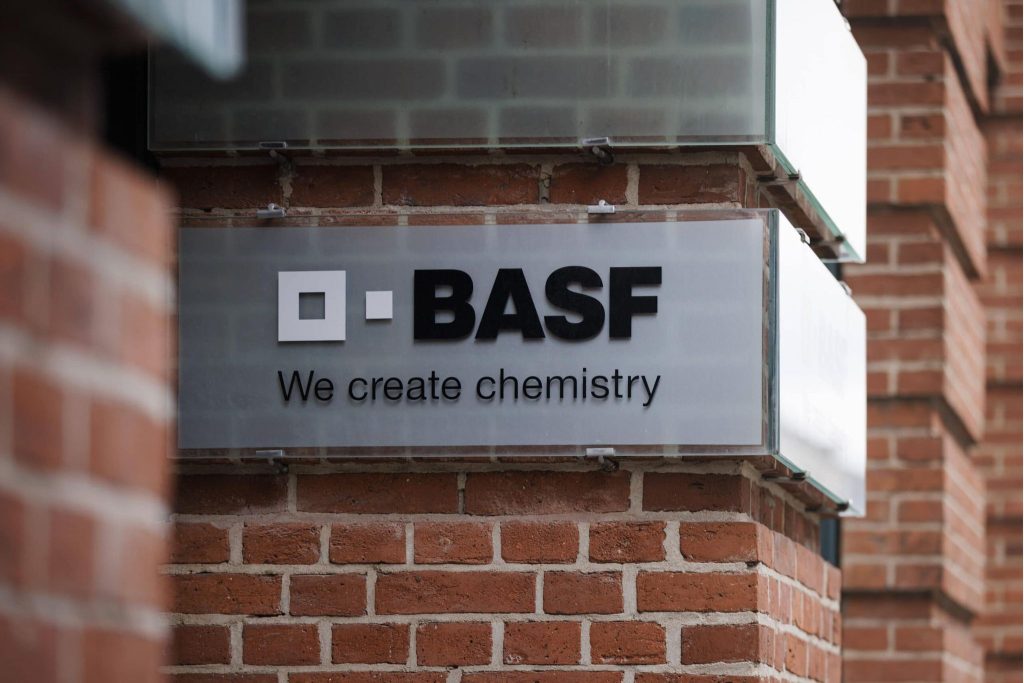 BASF получи разрешение за новия си хербицид Surtain