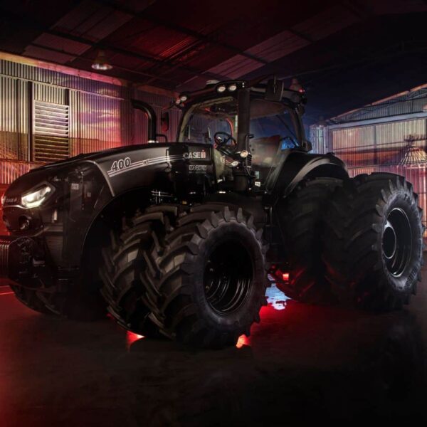 „Създайте най-доброто“ – Case IH пуска трактора Magnum 400 AFS Connect Black Limited Edition