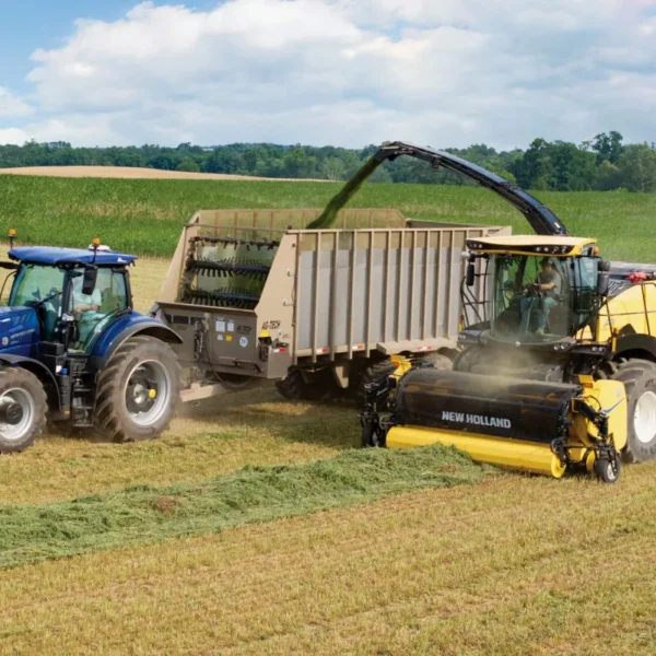 New Holland актуализира Forage Cruisers