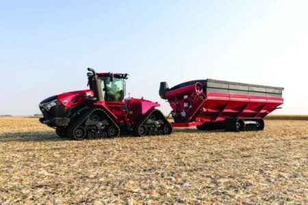 Ще се конкурира ли новият Quadtrac с John Deere 9RX 830? - Агровест
