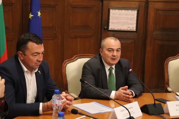 Производството на розов цвят в България нараства с 31% през 2026 година